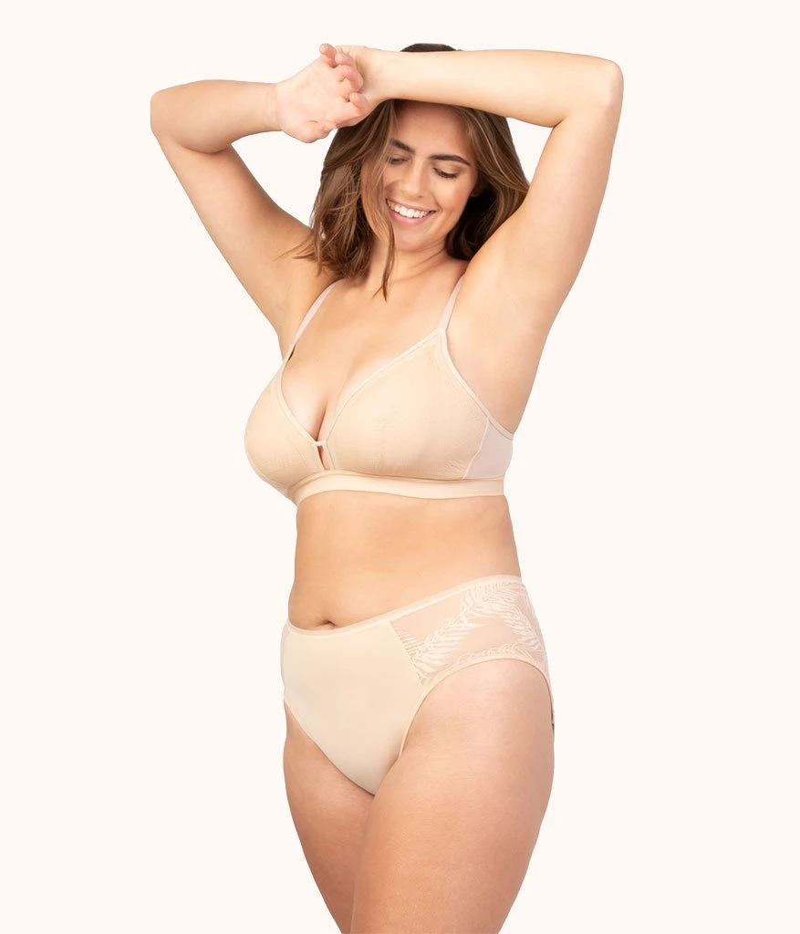 The Smooth Lace Busty Bralette: Toasted Almond 2 The Smooth Lace Busty Bralette: Toasted Almond - Image 2