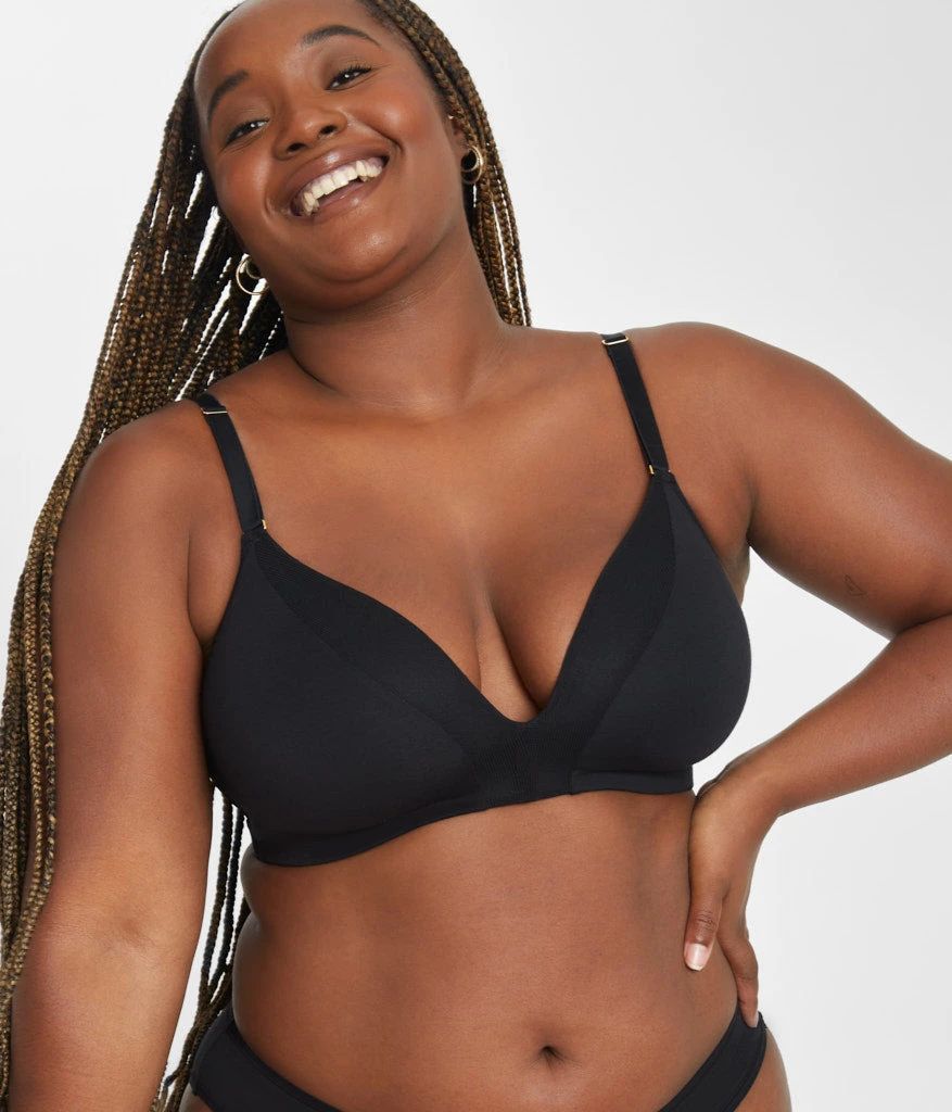 The All-Day Deep V No-Wire: Jet Black 3 The All-Day Deep V No-Wire: Jet Black - Image 3