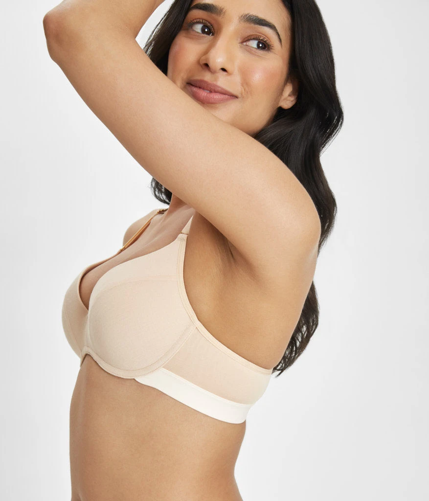 Venus Underwear Shop 66 Venus Underwear Shop -Venus Underwear Shop 3 on model front2 all day no wire push up toasted almond