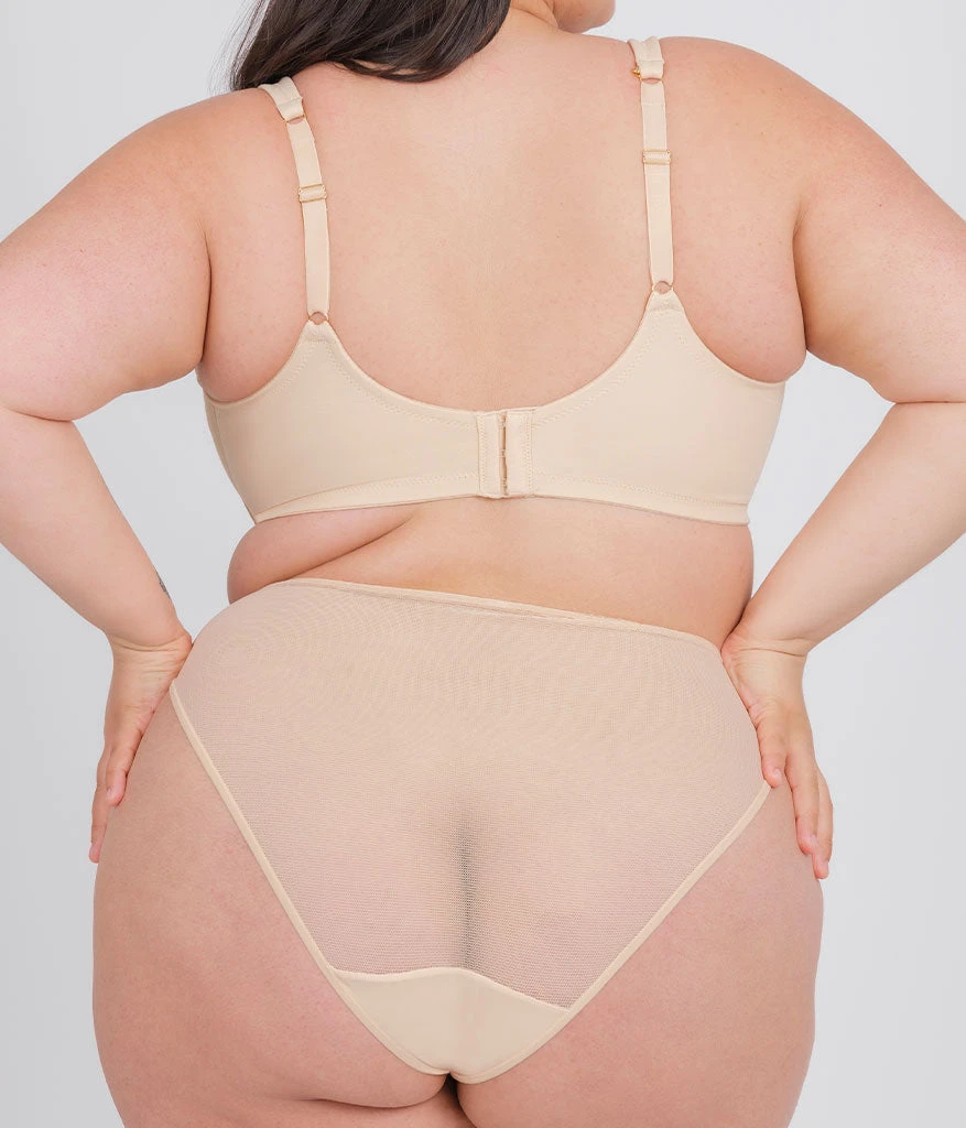 The Minimizer Bra: Toasted Almond 4 The Minimizer Bra: Toasted Almond - Image 4